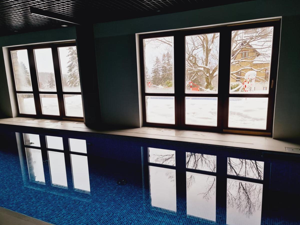 Apartament D19 Z Basenem, Sauna, Jacuzzi Green Park Resort - 5D Apartments 스클라르스카포렘바 외부 사진